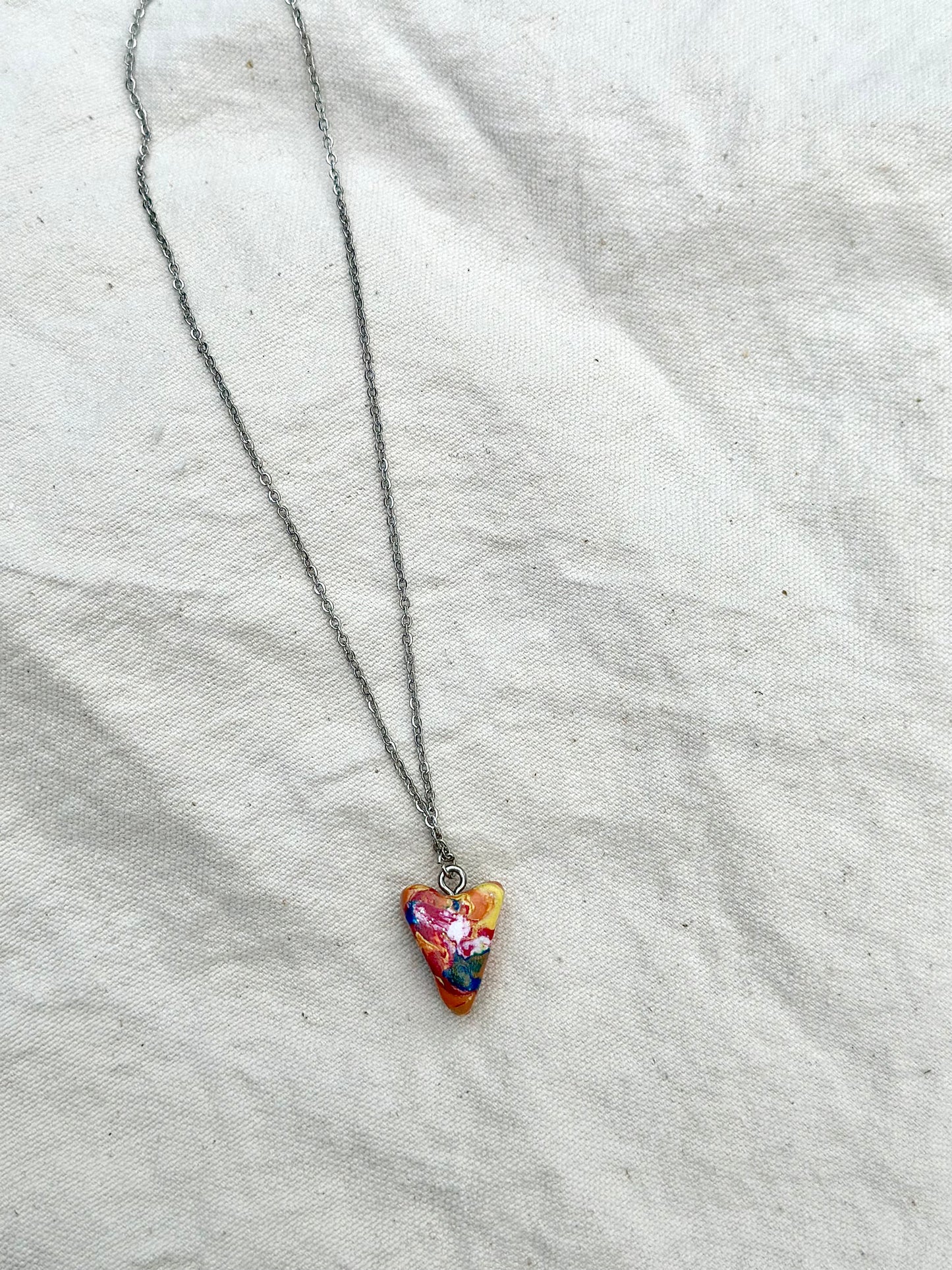 White Kiss Necklace